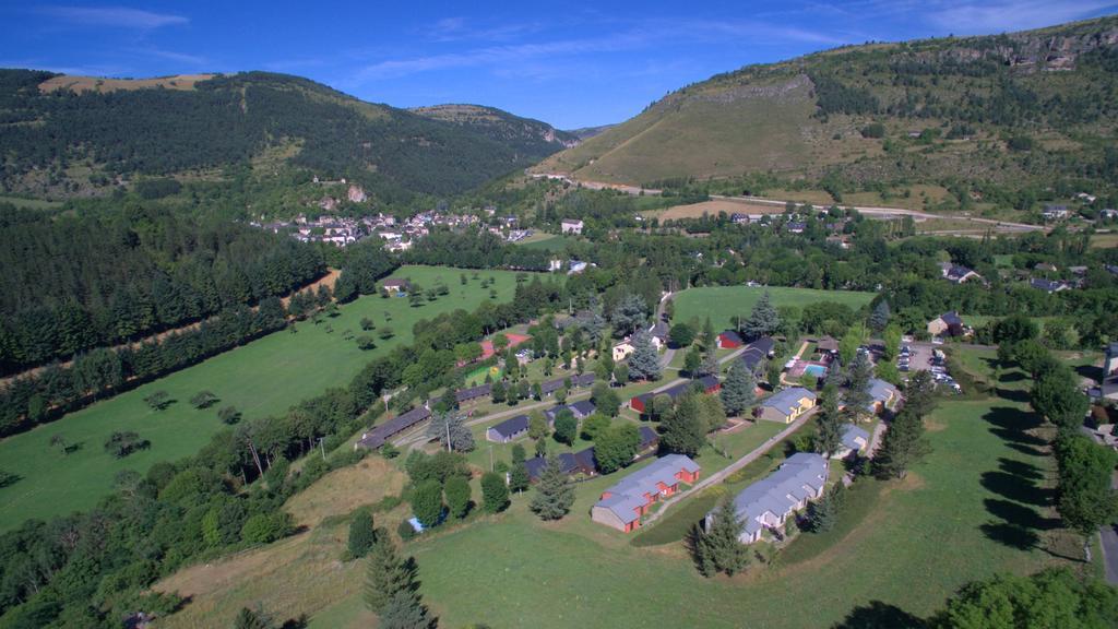 Domaine Aigoual Cevennes Hotel Meyrueis Exterior photo